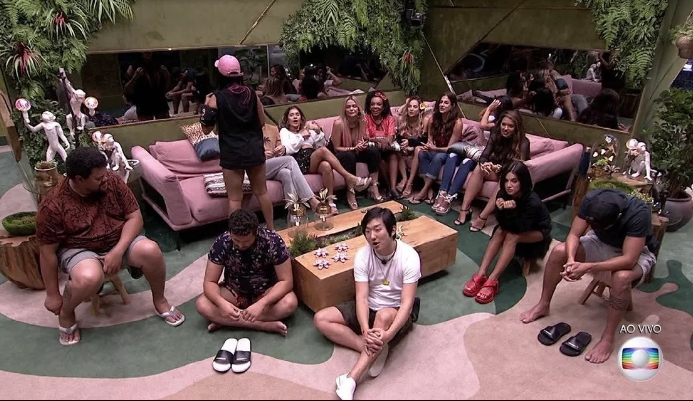 Globo não explica se brothers saberão sobre coronavírus dentro do BBB