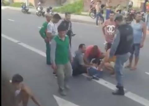 Em Manaus, crianças são atropeladas por viatura da PM enquanto voltavam da escola