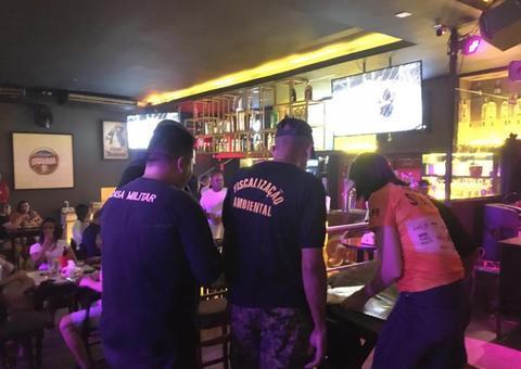 Bares têm sons interditados e um é multado no Vieiralves, em Manaus 