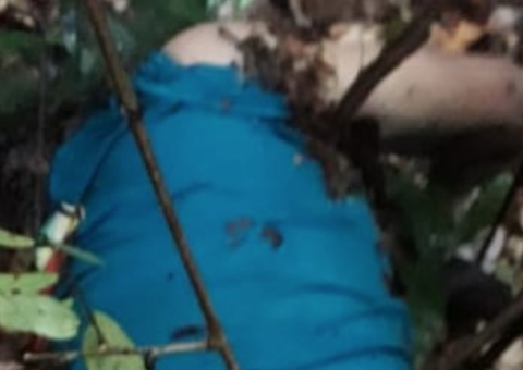 Em Manaus, corpo de homem é encontrado seminu em área de mata 
