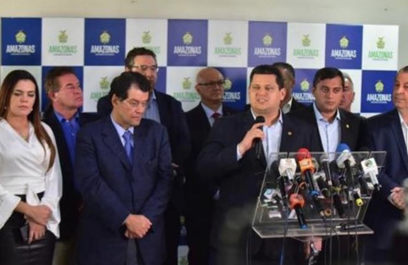 Após fazer teste de coronavírus em Manaus, Alcolumbre recebe resultado de exame