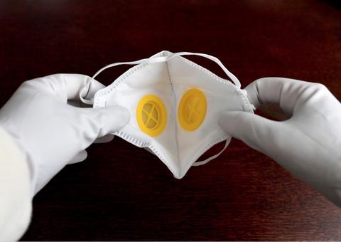 Chega a 200 o número de pessoas com coronavírus no Brasil