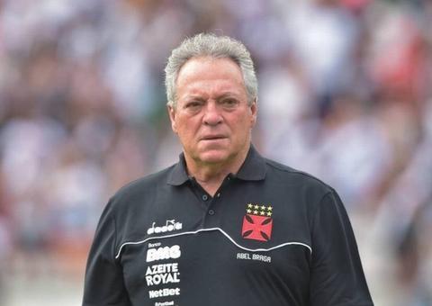 Após derrota no clássico, Abel Braga deixa o comando do Vasco