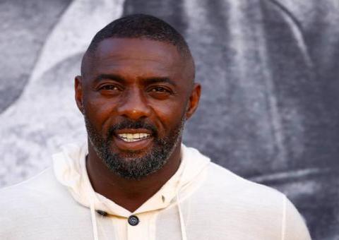 Idris Elba confirma diagnostico de coronavírus e está isolado 