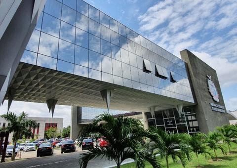 Coronavírus Manaus: Presidente do TCE dispensa servidores com idade acima dos 60 anos