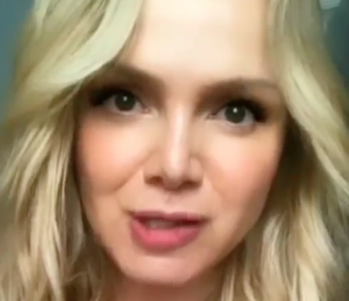 Filhos de Eliana estão em quarentena após viagem para o exterior 