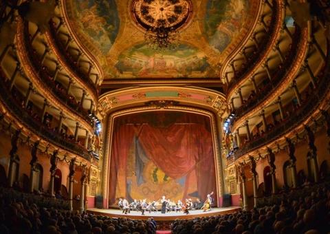 Teatro Amazonas e espaços culturais em Manaus fecham para evitar coronavírus