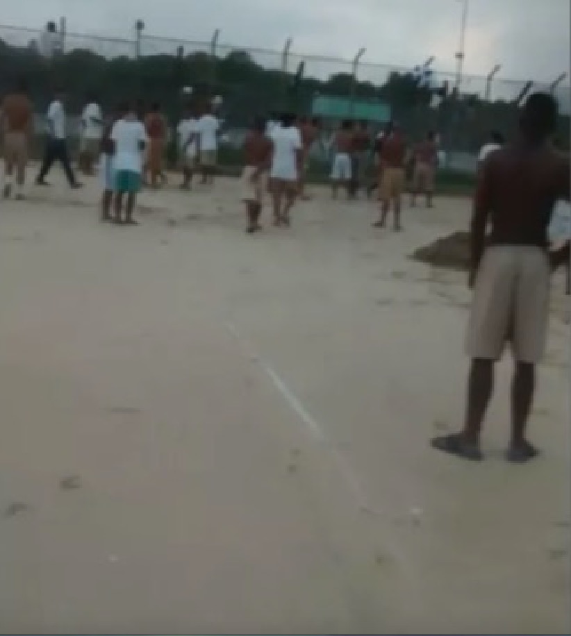 Polícia recaptura 429 presos após rebeliões, diz governo de SP 