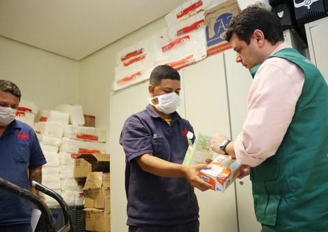 UBSs de Manaus são abastecidas com kits de prevenção contra novo coronavírus 