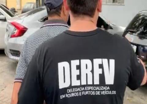 Homem que seduzia mulheres para furtar veículos é preso prestes a fugir de Manaus