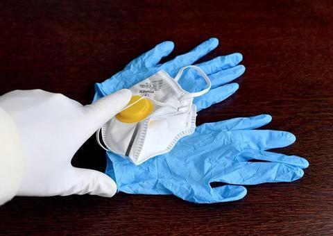 Com suspeita de coronavírus, mulher sai do trabalho direto para o hospital e morre no Rio de Janeiro     