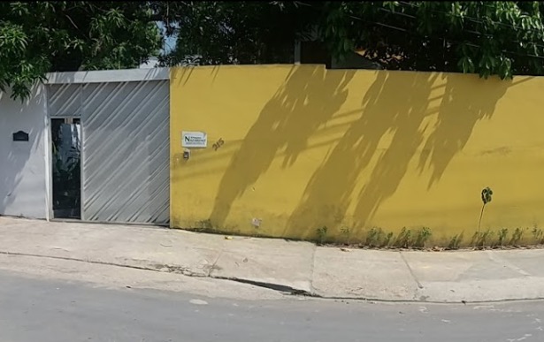 Armados, mulher e comparsas assaltam abrigo para crianças carentes em Manaus