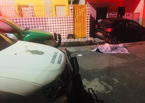 Homem é morto com mais de 10 tiros em área de conflito entre facções em Manaus