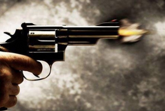 Em Manaus, mulher é baleada após roubar carro e trocar tiros com PMs durante fuga