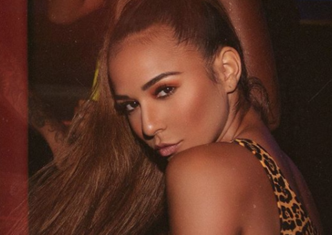 Ex-affair de Anitta, Ohana Lefundes, deixa virilha à mostra em foto picante 