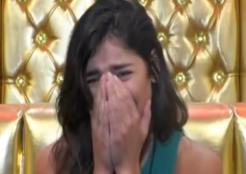 Participantes do 'Big Brother' da Itália ficam sabendo sobre coronavírus e ligam para familiares  