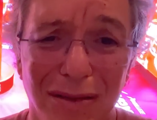 Boninho reclama de cantoria durante prova de resistência do BBB20 