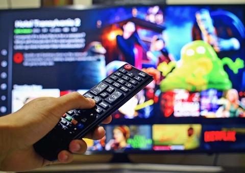 É CILADA! Netflix e álcool em gel de graça são os golpes do momento