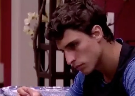 BBB20: Volume de Prior salta através de short e deixa internautas chocados: 'tripé'  