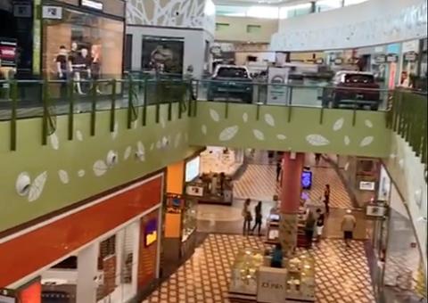 Shoppings anunciam fechamento em Manaus 