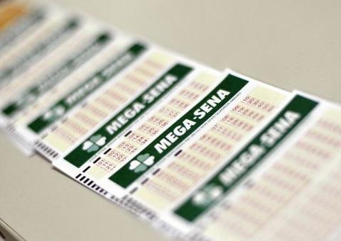 Mega-Sena: Aposta única fatura prêmio de R$ 15, 1 milhões