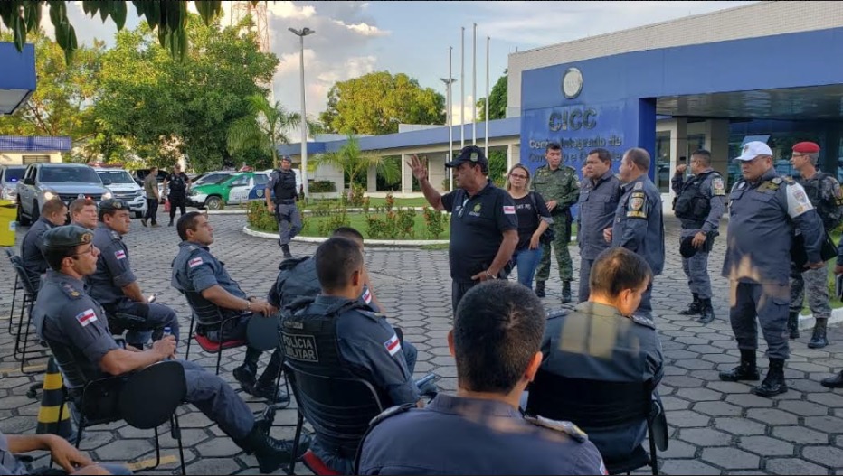 Operação no Amazonas realiza fechamento de bares e restaurantes para prevenção ao coronavírus