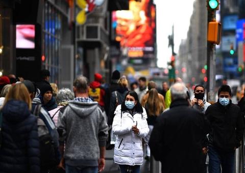 EUA passam Espanha e são 3º país com mais casos de coronavírus no mundo