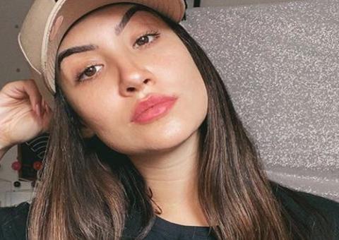 De quarentena, Bianca Andrade muda visual após BBB20 e é confundida com cantora internacional