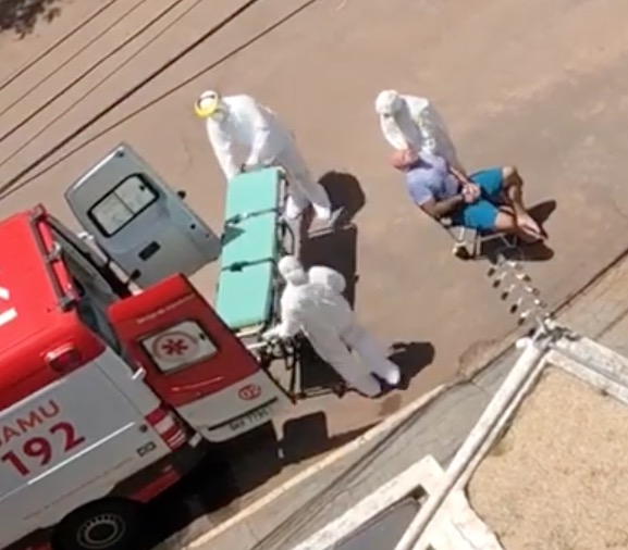 Saiba a verdade sobre vídeo de homem agonizando com Covid-19 em condomínio de Manaus 