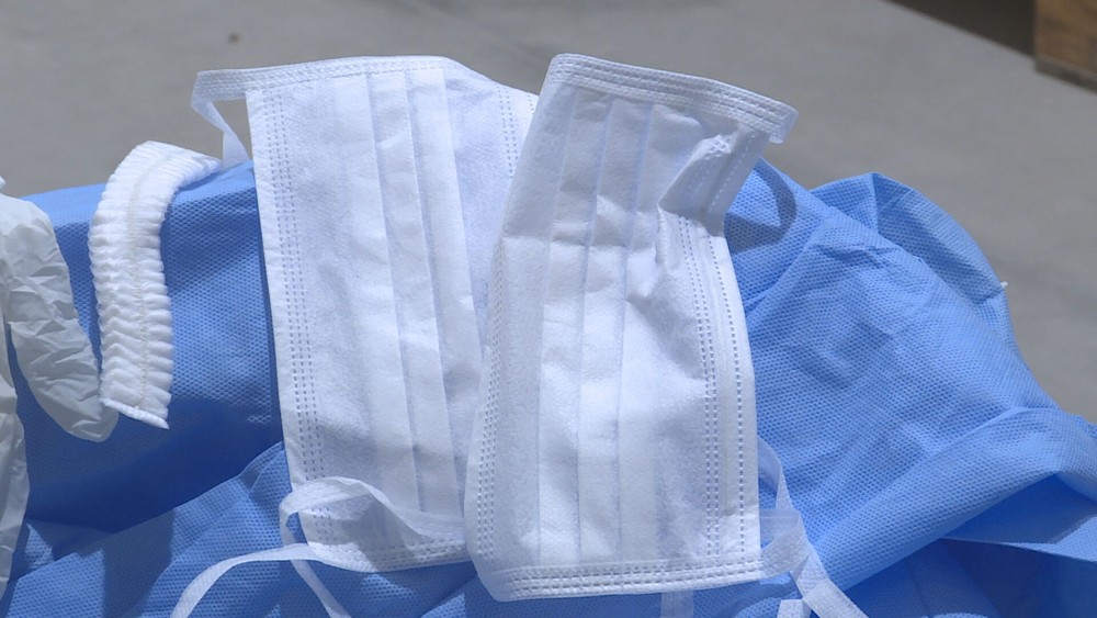 Bandidos furtam 5 mil máscaras, álcool e sabão de hospital