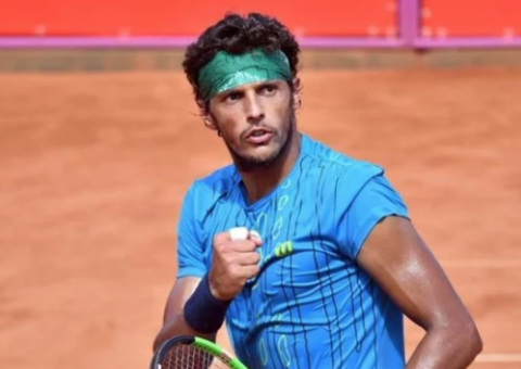 Em vídeo, ex-tenista Feijão e irmã ironizam sobre coronavírus: ‘Vocês que lutem'