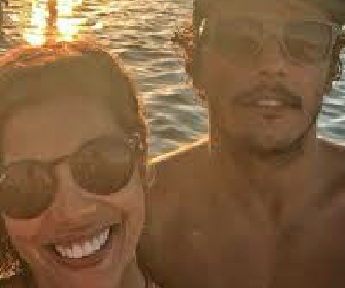 Em vídeo, ex-tenista Feijão e irmã ironizam sobre coronavírus: ‘Vocês que lutem'