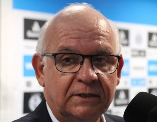 Presidente do Grêmio é diagnosticado com Covid-19 e clube entra em alerta