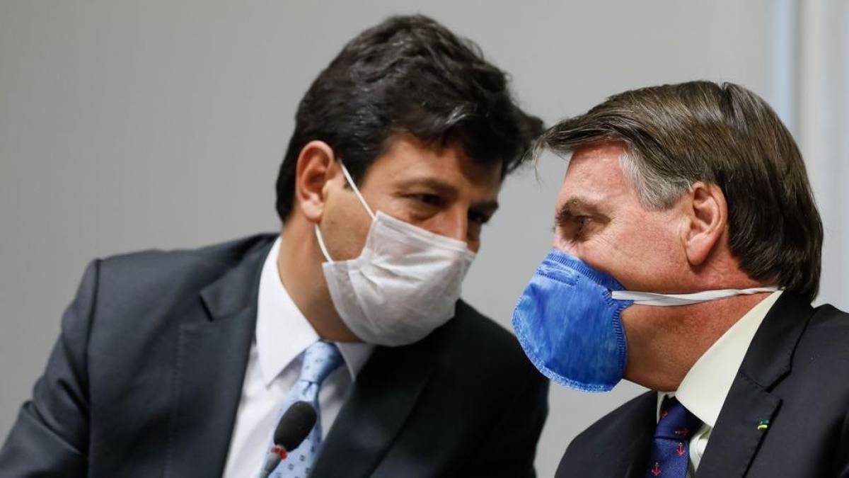 Em pesquisa, Bolsonaro tem reprovação de 33% por atos em relação ao coronavírus