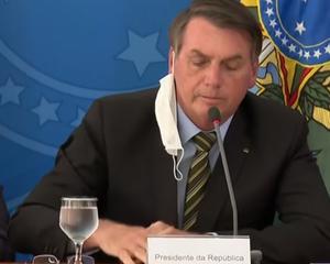  Bolsonaro é o que menos  perde com Coronavírus