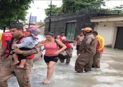 De resgate em motel a desaparecido; veja ocorrências dos bombeiros durante chuva
