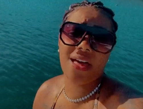 Ludmilla dá festa com mais cinco pessoas e passeia de iate em meio à quarentena