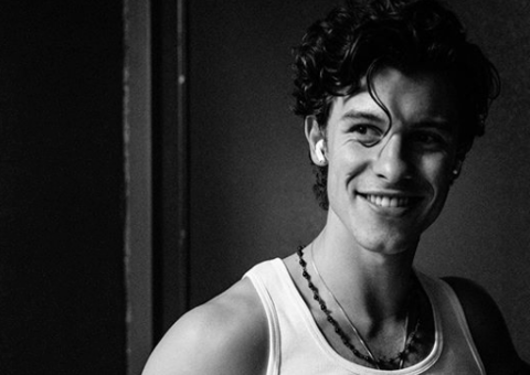 Em combate ao coronavírus, Shawn Mendes doa mais de R$800 mil para hospital