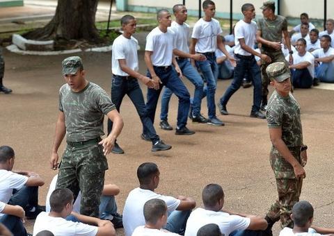 Alistamento militar obrigatório segue apenas pela internet