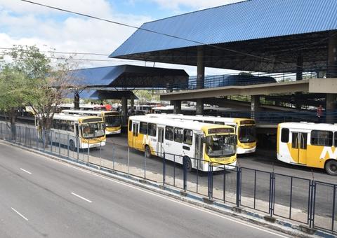 Coronavírus: MPAM recomenda lavagem diária de ônibus, terminais e mototáxis