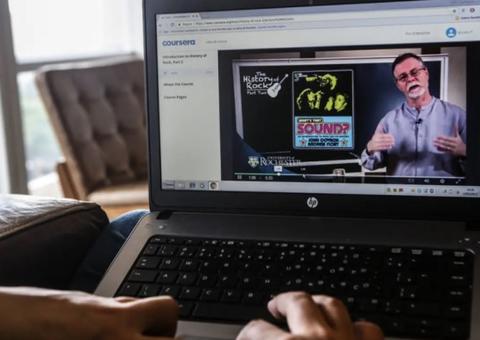 Estrutura de rede pública para ensino online preocupa dirigentes