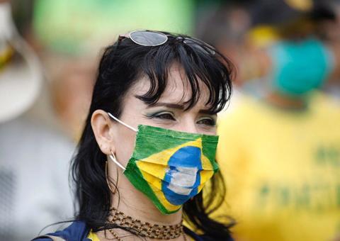 Números de mortos e infectados por coronavírus dispara no Brasil; confira boletim do dia