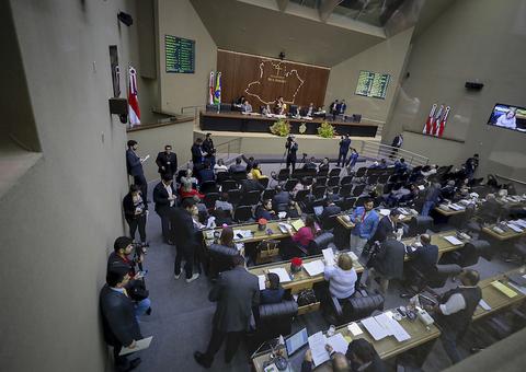 Lei aprovada na Aleam prevê desinfecção de  locais públicos no Amazonas