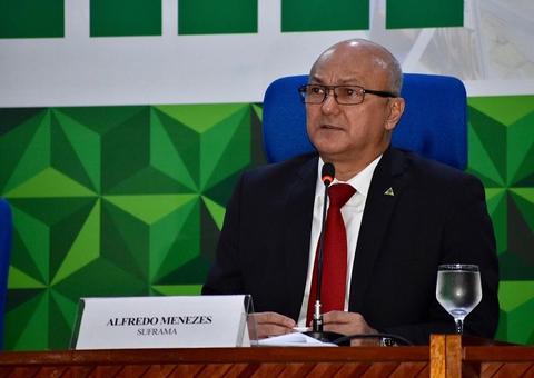 Alfredo Menezes convoca carreata em Manaus para retorno do comércio