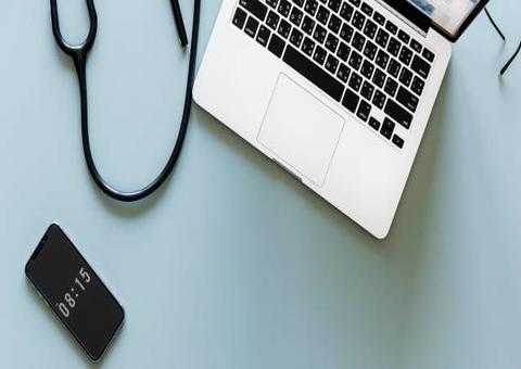 Atendimento de pessoas com pé-diabético será por videochamada no Amazonas