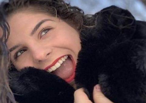 Mãe relata morte de filha saudável de 16 anos por coronavírus: 'foi violento'