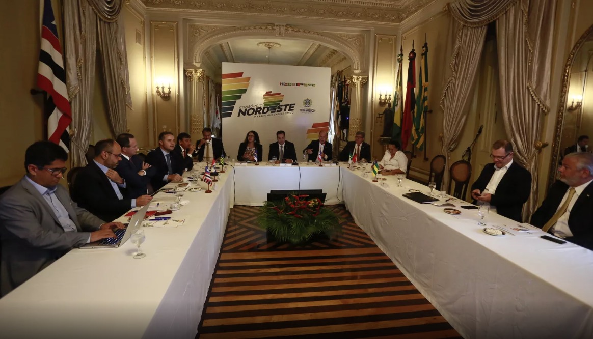 Governadores do Nordeste se indignam com campanha de Bolsonaro: 'atentado à vida'