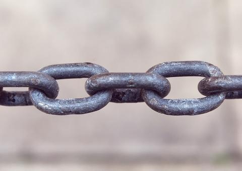 Governo fecha fronteiras aéreas a estrangeiros de todas as nacionalidades