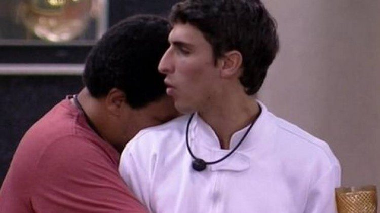 BBB20: Revoltado, Prior cogita abandonar dupla com Babu após briga