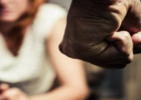 Em Manaus, delegado é preso ao ser flagrado esmurrando esposa dentro de carro